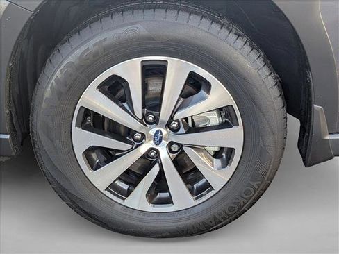 Certified 2025 Subaru Outback Premium image 22