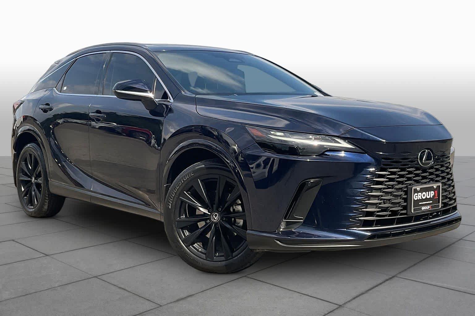 Used 2023 Lexus RX 350 Premium w/ Cold Area Package FWD image 3