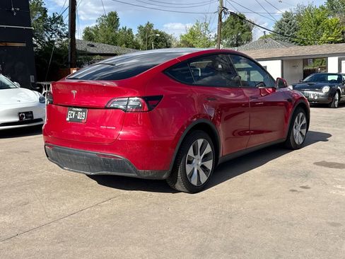 Used 2023 Tesla Model Y Long Range AWD/4WD image 2