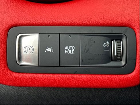 Used 2024 Chevrolet Blazer EV RS image 12