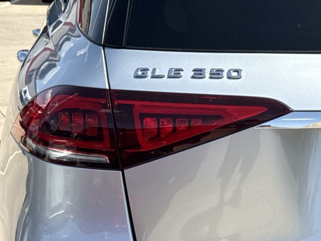 Used 2023 Mercedes-Benz GLE 350 w/ Premium Package image 6