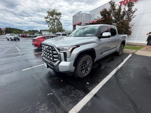 Used 2026 Toyota Tundra Platinum AWD/4WD image 3