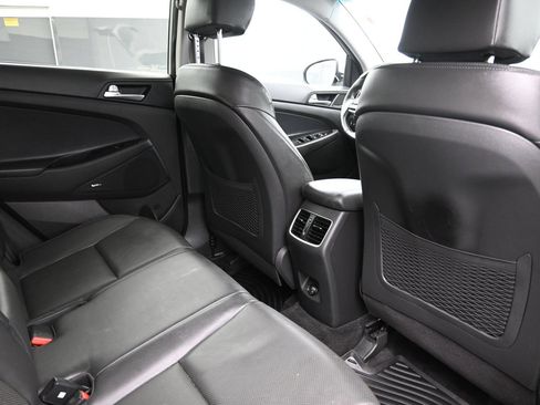 Used 2020 Hyundai Tucson Limited FWD image 24