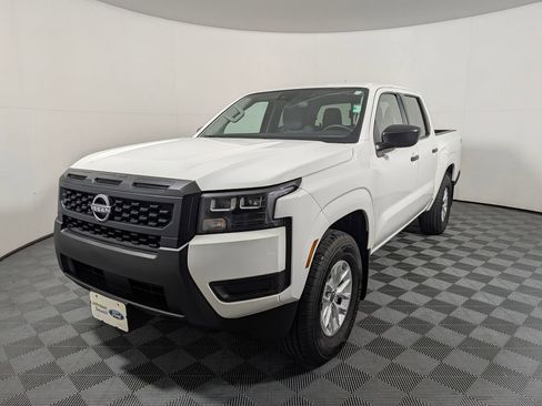 Used 2026 Nissan Frontier S RWD image 4