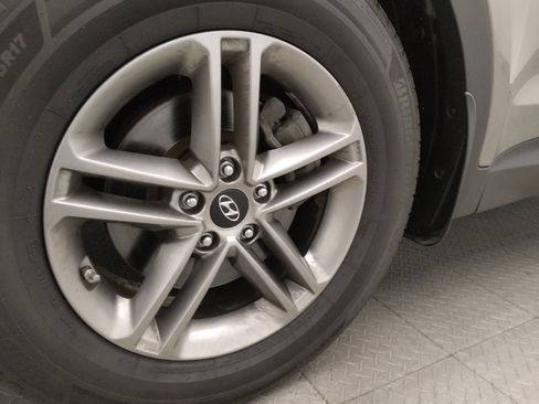 Used 2018 Hyundai Santa Fe Sport w/ 2.4L Value Package 02 FWD image 31