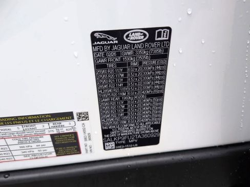 New 2026 Land Rover Range Rover SE image 38