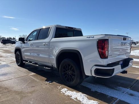 Used 2022 GMC Sierra 1500 Elevation w/ Preferred Package image 7