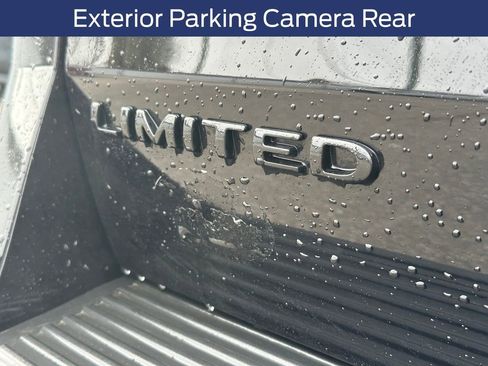 Used 2021 Ford Expedition Limited image 16