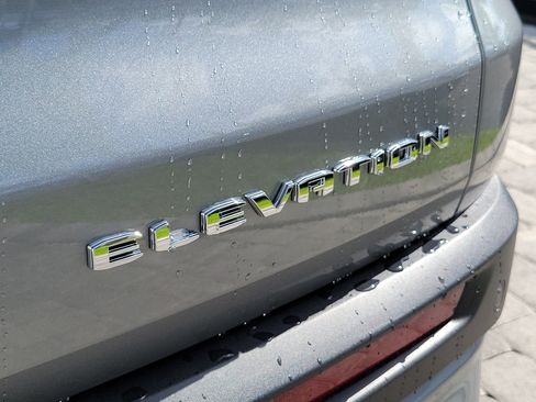 New 2026 GMC Acadia Elevation FWD image 7