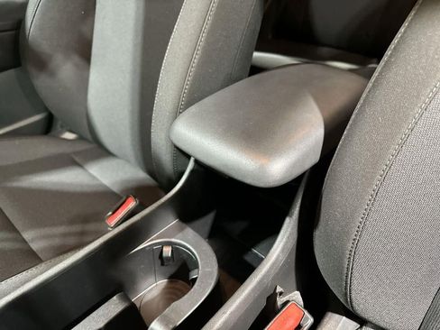 Used 2025 Hyundai Kona SEL image 22