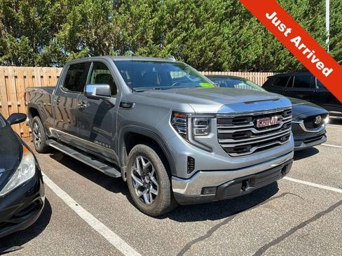 Used 2023 GMC Sierra 1500 SLT w/ SLT Premium Package AWD/4WD image 1