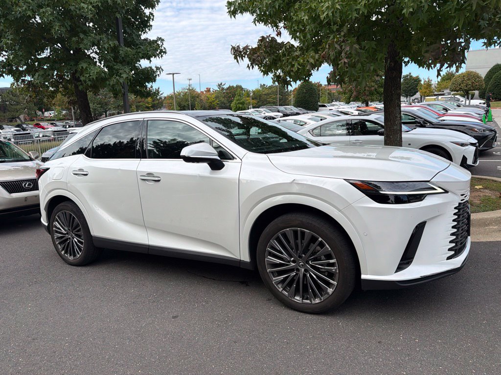 Certified 2025 Lexus RX 450h AWD w/ Convenience Package image 10
