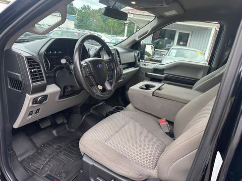 Used 2018 Ford F150 XLT w/ Equipment Group 302A Luxury image 10