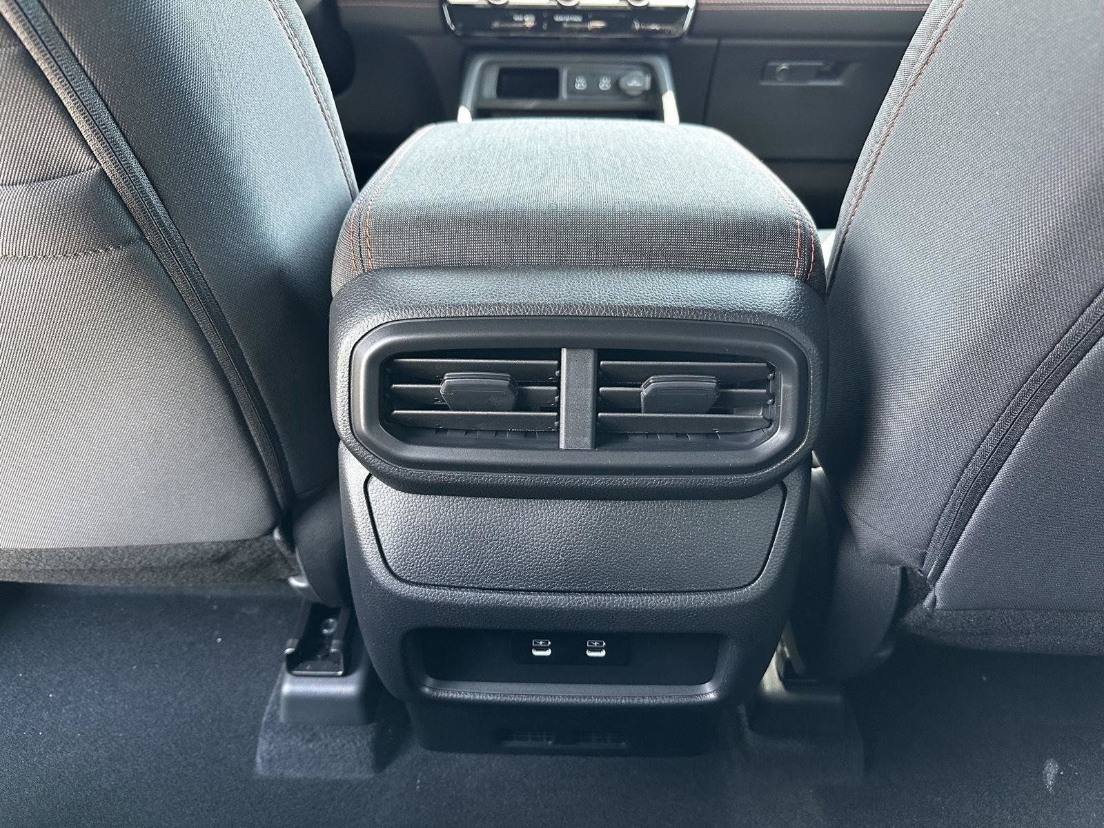 New 2026 Honda Pilot Sport image 24