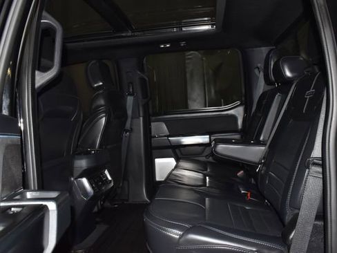 Used 2025 Ford F250 Platinum image 34