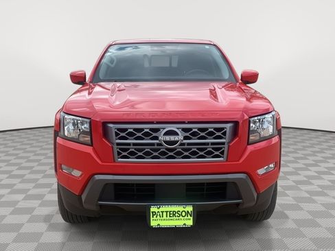 Used 2023 Nissan Frontier SV w/ SV Convenience Package image 2