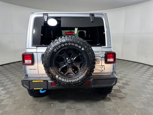 Used 2023 Jeep Wrangler Unlimited w/ Cold Weather Group image 4