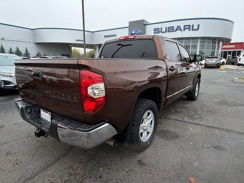 Used 2017 Toyota Tundra SR5 image 4