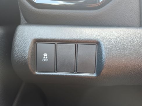 Used 2025 Honda Pilot Sport image 26