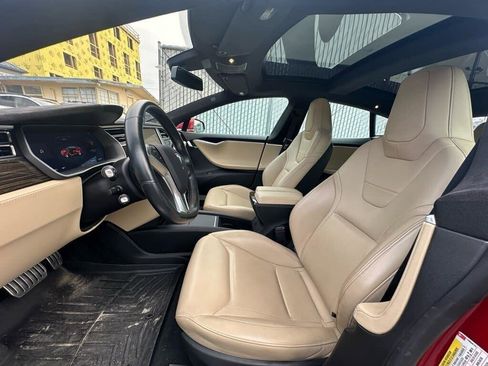 Used 2015 Tesla Model S P85D image 11
