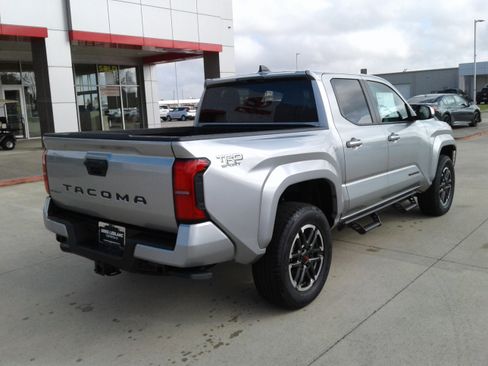 New 2026 Toyota Tacoma TRD Sport image 2