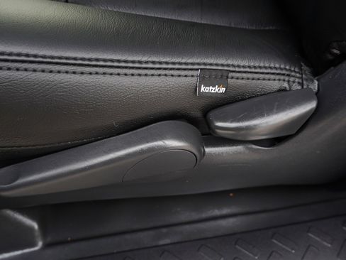 Used 2013 Toyota FJ Cruiser 4WD w/ Trail Teams Special Edition image 18