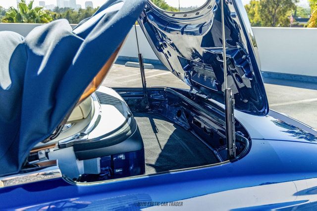 Used 2010 Rolls-Royce Phantom Drophead Coupe RWD image 33
