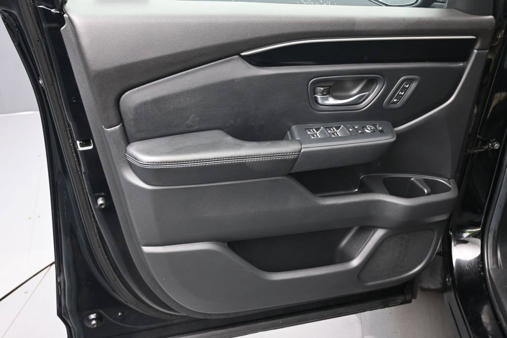 Used 2024 Honda Pilot EX-L image 13