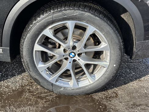 Used 2024 BMW X5 xDrive40i image 11