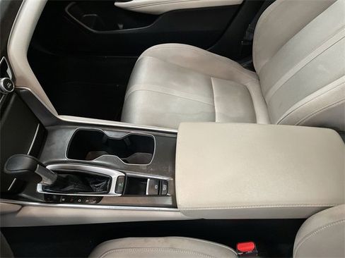 Certified 2019 Honda Accord EX image 20