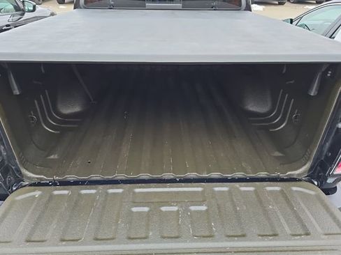 Used 2022 GMC Canyon AT4 w/ Trailering Package image 12