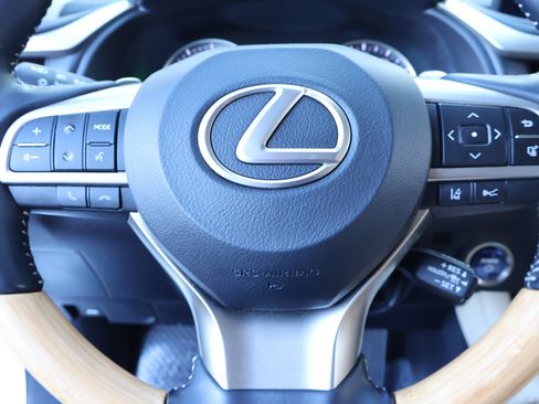 Used 2021 Lexus RX 450hL AWD w/ Premium Package image 27