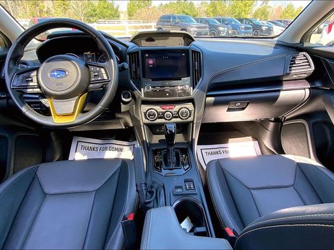 Used 2022 Subaru Crosstrek 2.5i Sport w/ Moonroof Package AWD/4WD image 18