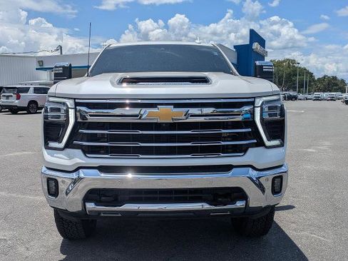 Used 2024 Chevrolet Silverado 2500 LTZ w/ LTZ Plus Package AWD/4WD image 9