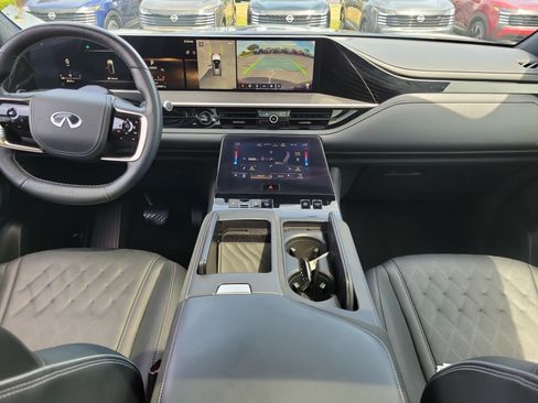 Used 2025 INFINITI QX80 Autograph AWD/4WD image 9