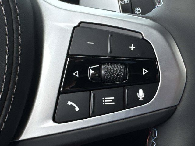Used 2026 BMW X5 M60i AWD/4WD image 30