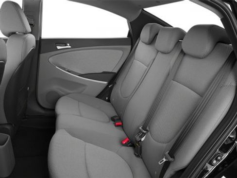 Used 2014 Hyundai Accent GLS image 17