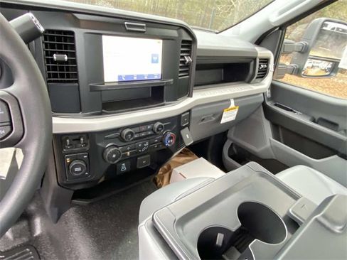 New 2026 Ford F350 XL image 11