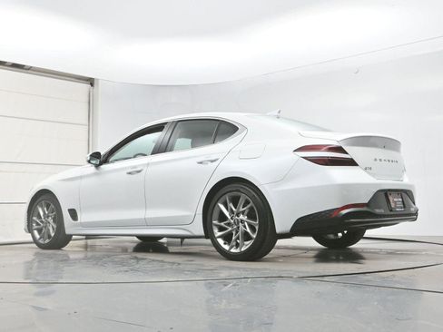 Used 2022 Genesis G70 2.0T image 29