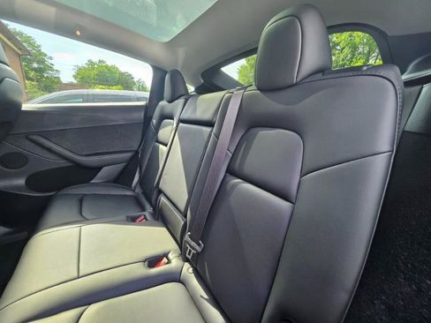 Used 2023 Tesla Model Y Long Range AWD/4WD image 60