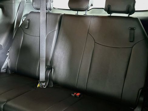 Certified 2026 Toyota Sienna XSE FWD image 27