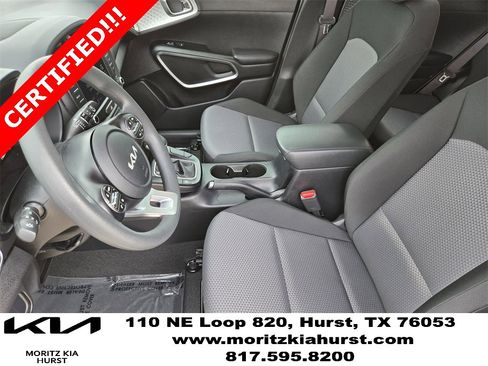 Certified 2025 Kia Soul LX w/ LX Technology Package image 18