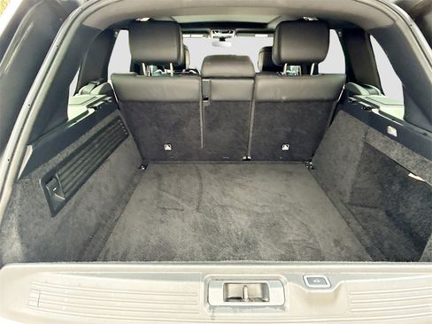 Used 2019 Land Rover Range Rover HSE image 26