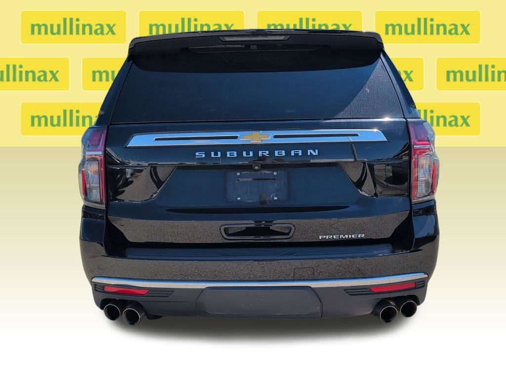 Used 2024 Chevrolet Suburban Premier RWD image 7