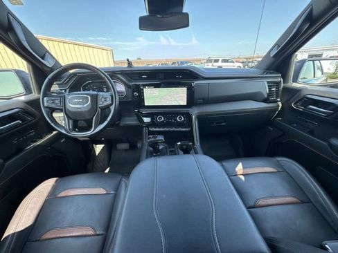 Certified 2023 GMC Sierra 1500 AT4 w/ AT4 Preferred Package image 21