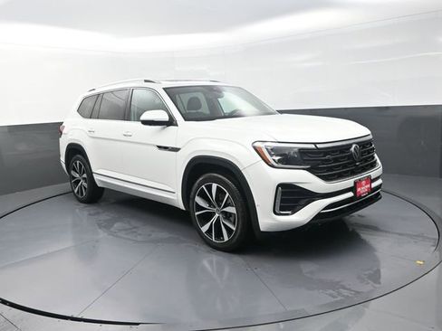 Used 2024 Volkswagen Atlas SEL Premium R-Line AWD/4WD image 22