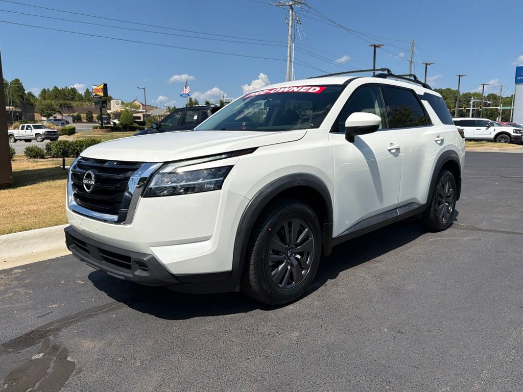 Used 2022 Nissan Pathfinder SV FWD image 4