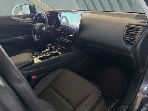 Certified 2025 Lexus NX 250 FWD w/ Accessory Package (2T) image 26