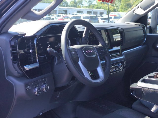 New 2026 GMC Sierra 2500 SLE AWD/4WD image 14