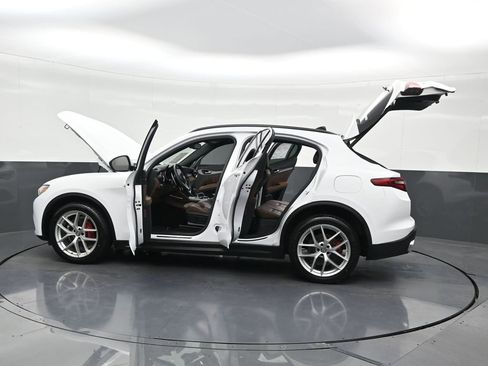 Used 2019 Alfa Romeo Stelvio Ti Sport w/ Quick Order Package 22S Sport image 35
